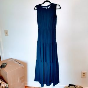 Vivi by Violet Weekend maxi dress peasant ruffle tiered dress size small